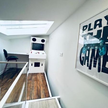 Unique Loft Apartment Located 15 Minutes From The Champs Elysees Saint-Ouen  Dış mekan fotoğraf