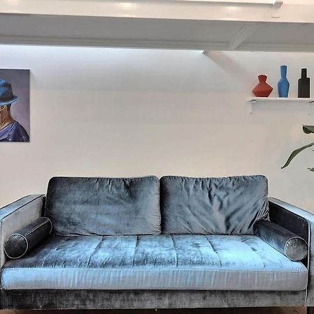 Unique Loft Apartment Located 15 Minutes From The Champs Elysees Saint-Ouen  Dış mekan fotoğraf